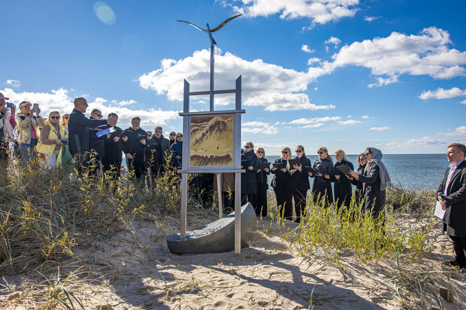 Proginė M. K. Čiurlionio paveikslo reprodukcija perduota saugoti muziejui