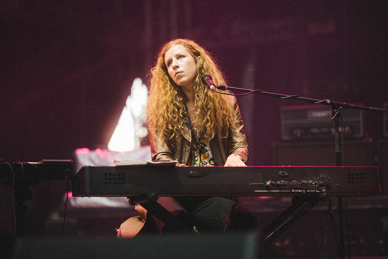 Grupės „The Cure“ koncertą apšildžiusi Alina Orlova: „Vis dar sunku tai suvokti“